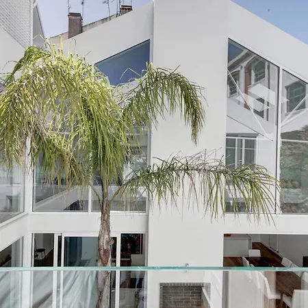 Marvila Town House Sleeps 10 With Pool Air Con And Wifi בית נופש